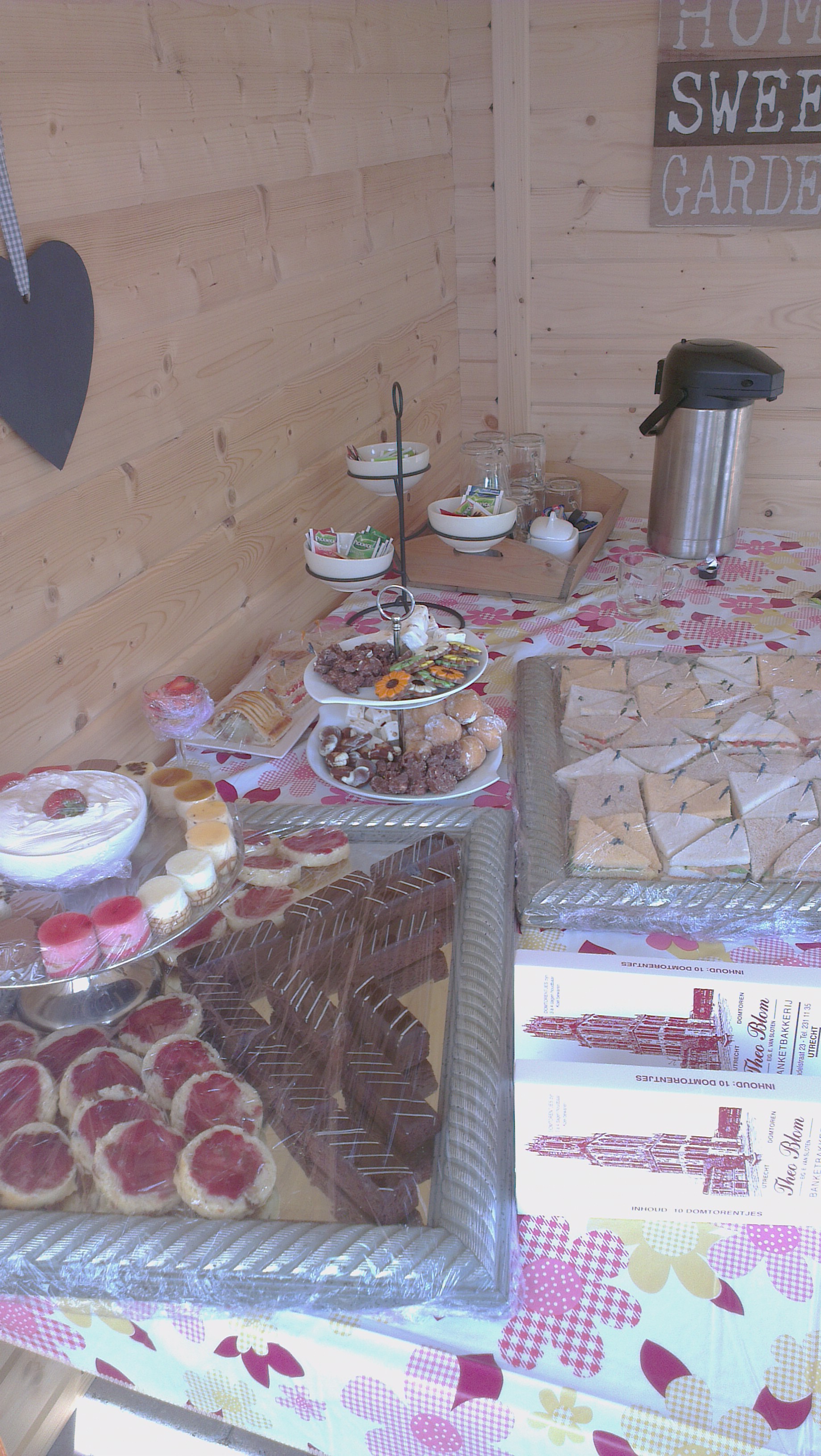 High tea Uffelte